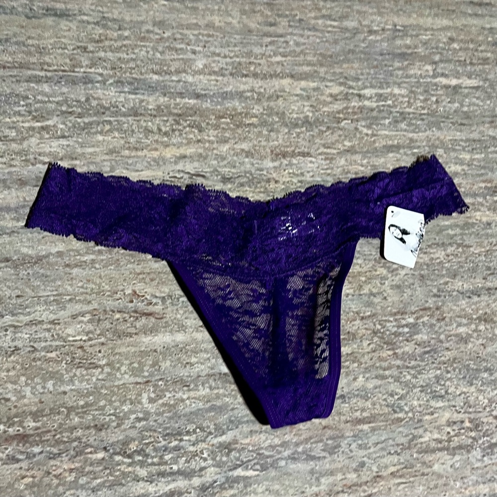 NWT Angelina Purple Lace Thong Panty